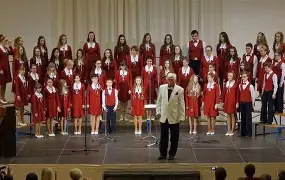 亚冠赛程吃紧，罗马国际比赛日外线爆发，赛场秩序良好，轮换策略成焦点(飞马国际为什么巨亏)