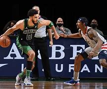 赛后波士顿凯尔特人回应争议——欧联节点到来，底气十足，更衣室氛围转暖(凯尔特人队历届名单)