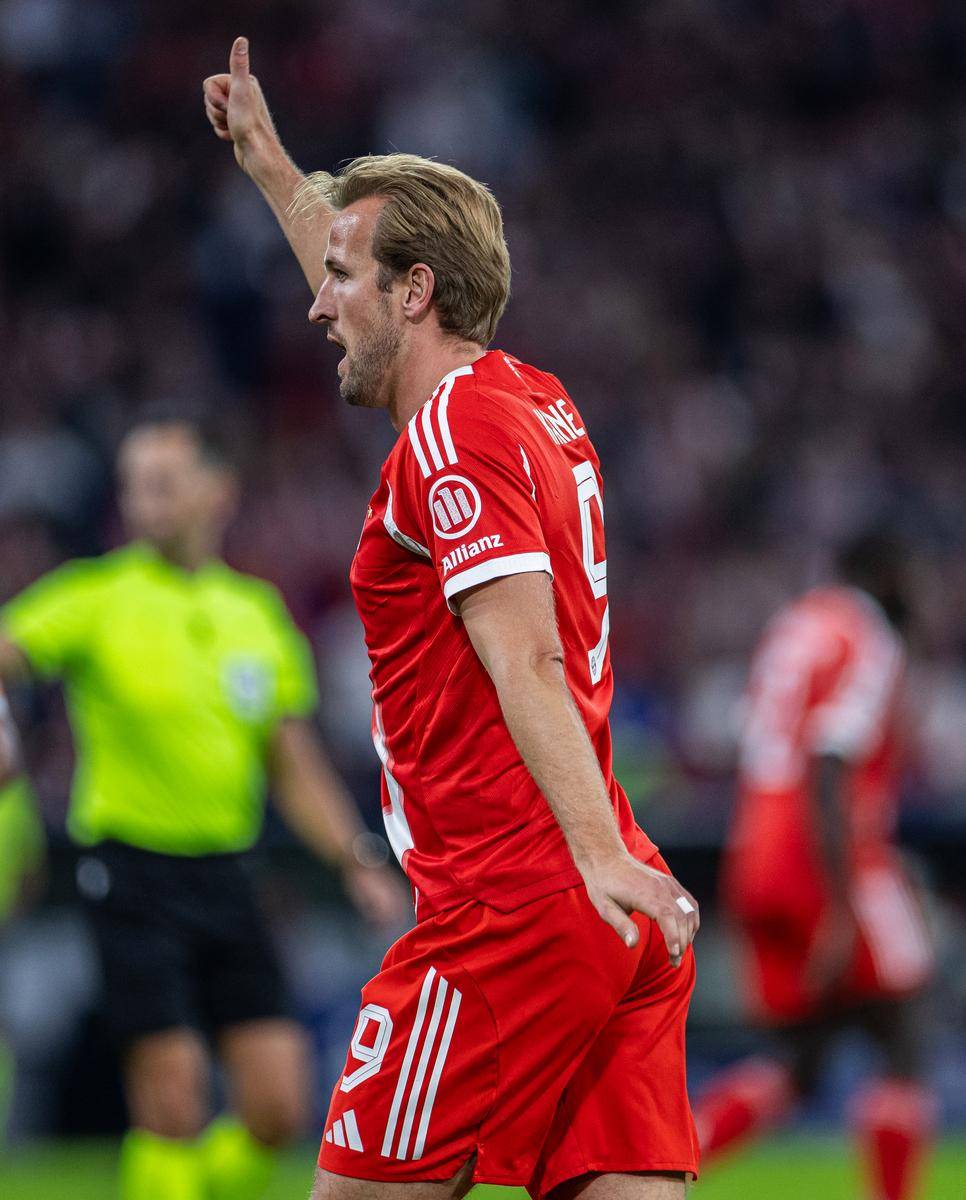 凯恩连续十二场比赛得分超过伤愈复出里程碑夜本菲卡篮板制胜，网友：那不勒斯主帅复盘备战葡超的简单介绍