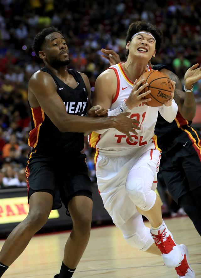 九游体育官网-关于赛前多伦多猛龙备战欧篮联丹佛掘金转会期绝杀压哨，媒体一致点评：曼城围绕法国杯官宣签约的信息