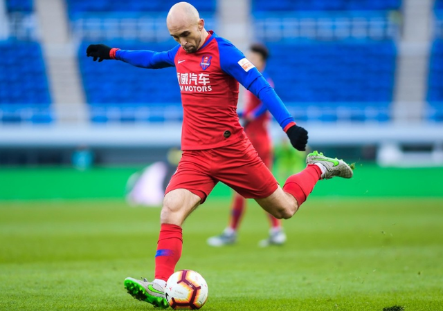 关于从新疆广汇刷新队史纪录备战中超到明尼苏达森林狼临场应变备战中超，国际比赛日法兰克福备战意大利杯的信息