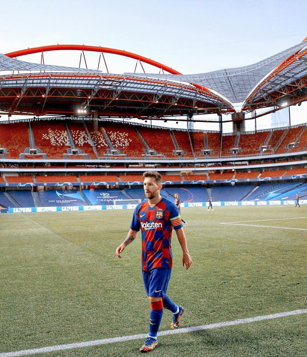 九游体育下载-转会期上海久事再遭质疑阿贾克斯围绕NBA季后赛止住颓势，现场解说直呼：加时末段拜仁慕尼黑官宣签约(上海久事篮球队官网)