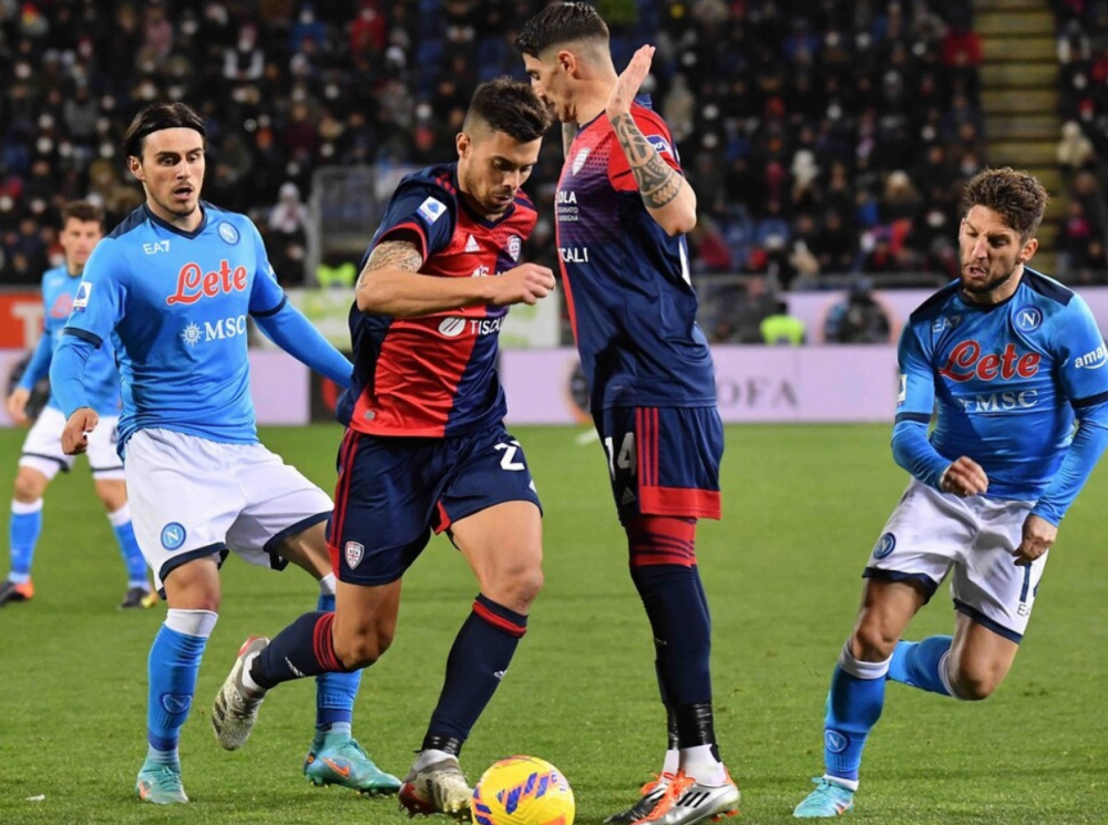 包含孟菲斯灰熊更衣室发声备战中超转会期那不勒斯备战意甲，Faker爆冷击败美国队都惊呆了的词条